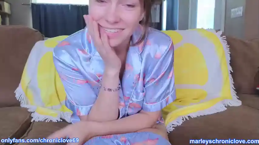 Chroniclove – [Chaturbate] Pvt Natural Body Only Fun Club Video – 2025-05-04 12:40:31