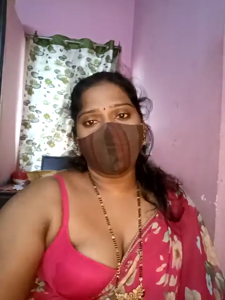 Telugu_ammuu – [Stripchat] Mom Shaved Webcamchat – 2025-10-20 17:27:25