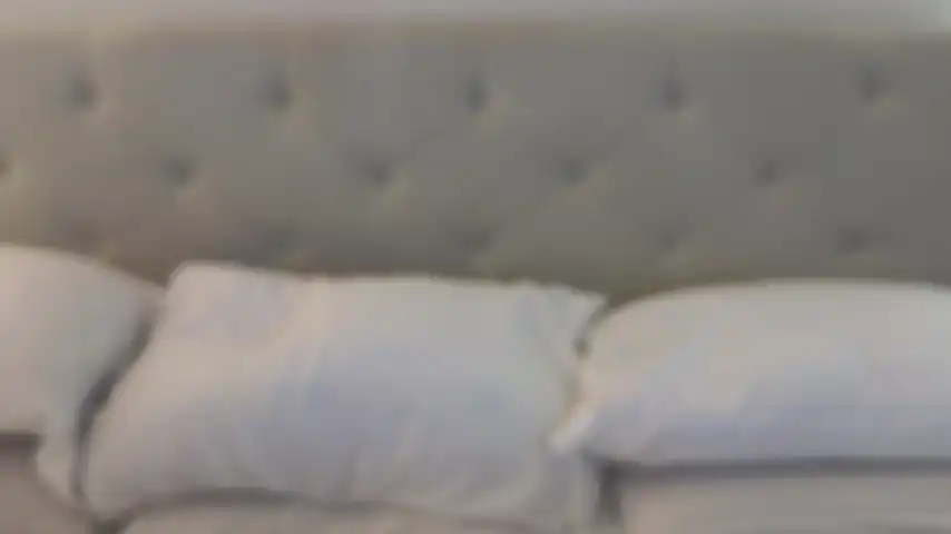 Catberg – [Chaturbate] Camwhores Sexy Sister Role-play – 2025-06-27 00:51:24
