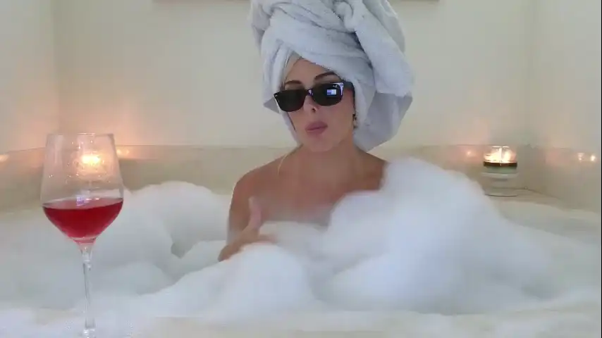 Catberg – [Chaturbate] Nude Girl Wet High Qulity Video – 2025-02-04 05:25:29