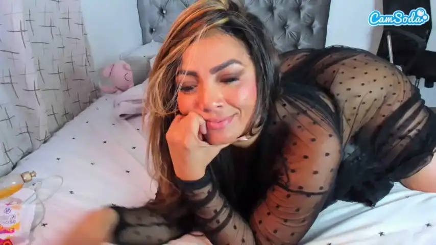 Sexysofiax – [Camsoda] Ride Ass Homemade – 2025-09-21 21:55:19