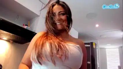 Sexysofiax – [Camsoda] Flashing Ass Slutty Awesome – 2025-01-12 17:01:37