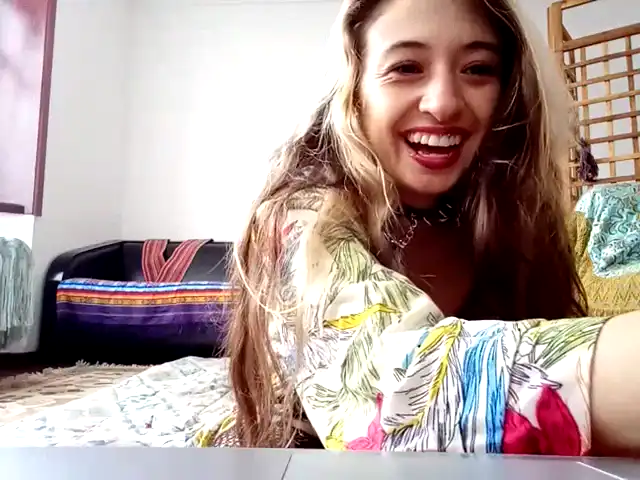 Gabyenlaluna – [Xlovecam] Lovers Suck Dick Sex Toys – 2025-08-25 00:39:29