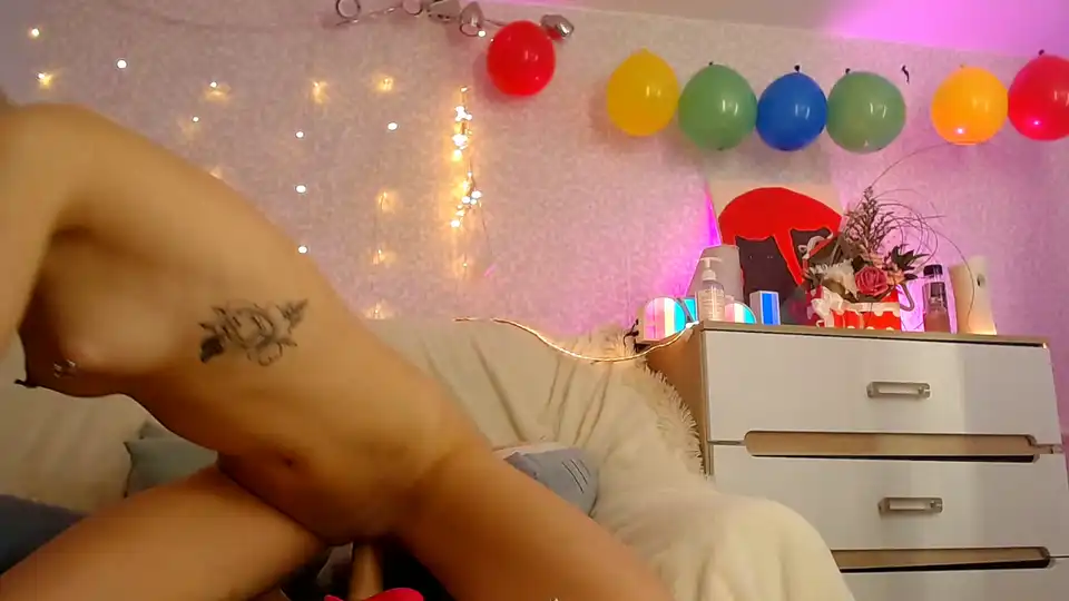 Sofiakenn – [Manyvids Live] Hole Ride Hot – 2026-06-24 07:24:09