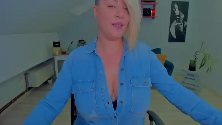 Alessiabliss – [Streamate] Live Show Horny Pvt – 2025-03-27 13:37:20