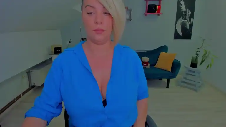 Alessiabliss – [Streamate] Slutty Flashing Ass Roleplay – 2025-02-07 22:02:17