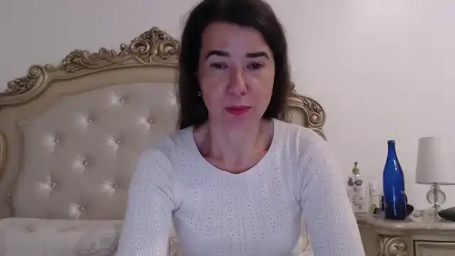 Godiva6 – [Myfreecams] Ride Erotic Webcam – 2025-01-18 19:05:33