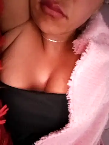Sarabeckett – [Xlovecam] Nice Teases Cumming – 2025-05-01 03:45:15