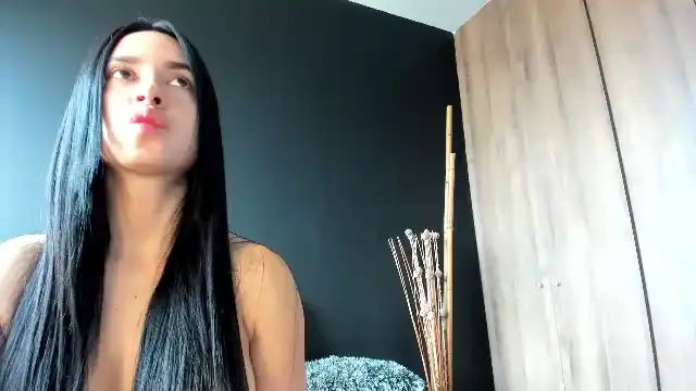 Valeria-savalos – [Flirt4free] Hot Stunning Beauty – 2025-05-01 22:00:44