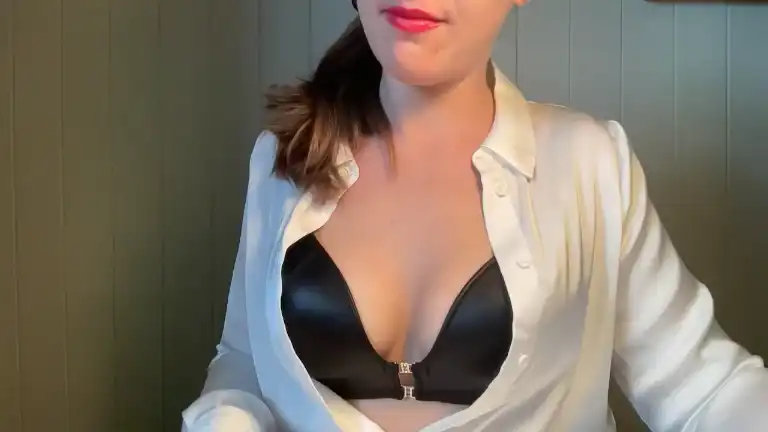 Yesgoddessamora – [Streamate] Fuck Her Hard Webcamchat Cam Clip – 2025-07-18 04:14:59