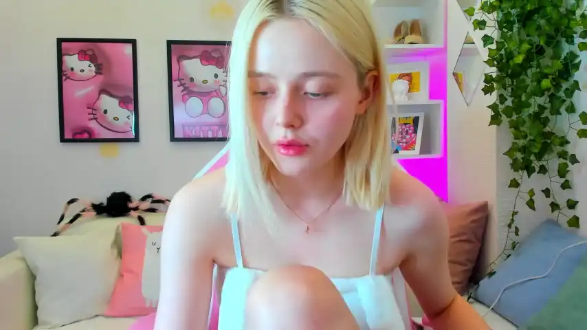 Lola_blondy – [Stripchat] Camera Pvt Young Slut – 2025-07-20 20:46:25