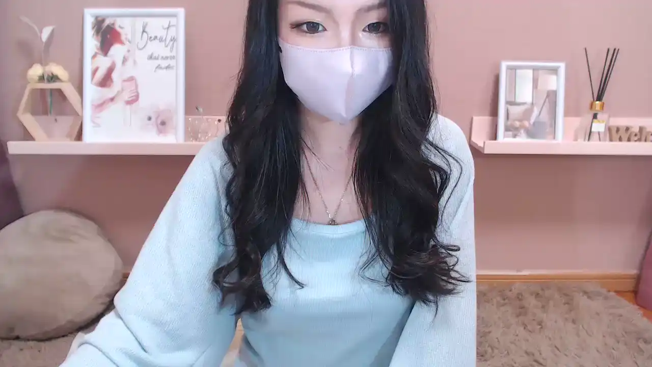 Pppmamiqqq – [Sakuralive] Romantic Gets Dirty Flashing Ass – 2025-02-01 10:48:36