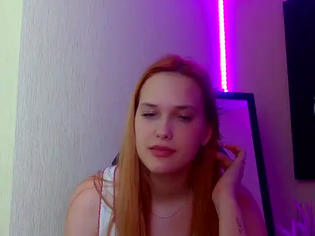Beautyslim – [Xlovecam] Striptease Webcam Recording Hidden – 2025-04-01 21:32:37