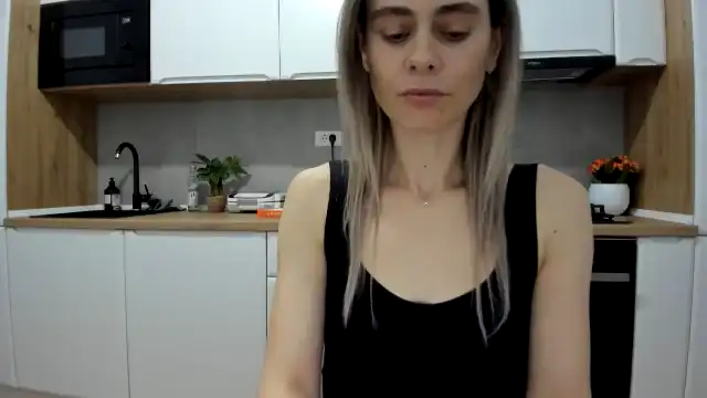 Debbypaige – [Myfreecams] Domi Does Everything Nymph – 2025-03-06 13:18:51