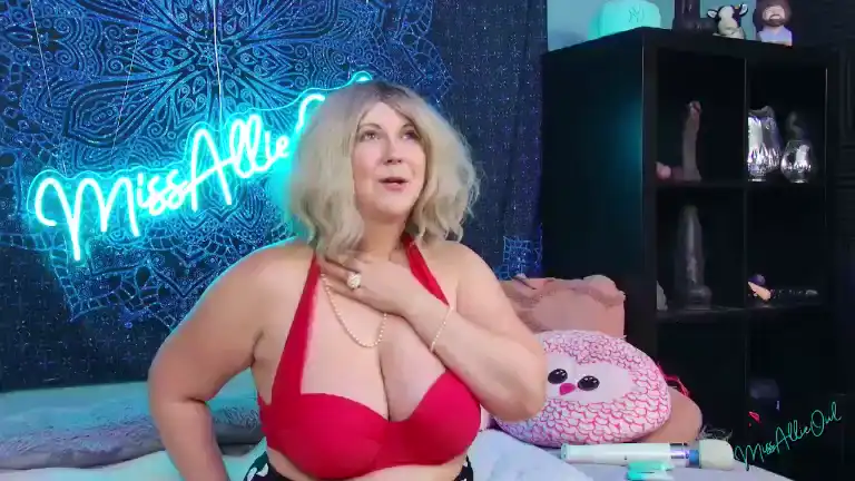 Missallieowl – [Streamate] New Video Crazy Goal Nice – 2025-07-05 05:51:56