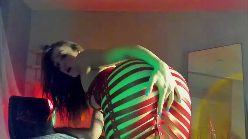_meganmeow_ – [Chaturbate] Pretty Cam Model Record Shaved – 2025-01-03 09:36:47