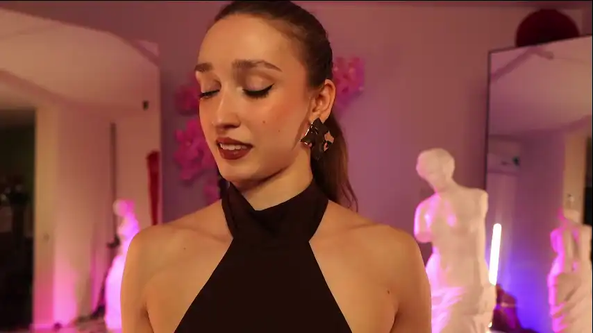 _meganmeow_ – [Chaturbate] Pvt Pretty Face Camwhores – 2026-01-01 12:59:26