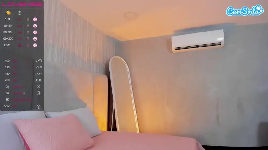 Lauracriistina – [Camsoda] Multi Goal Show Twerking Does Everything – 2025-04-29 20:06:46